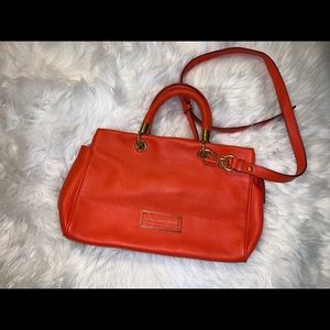 Marc Jacobs Coral leather crossbody purse
